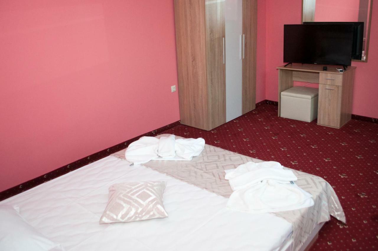 Hotel Jaky Spa Complex Kranevo Exterior photo